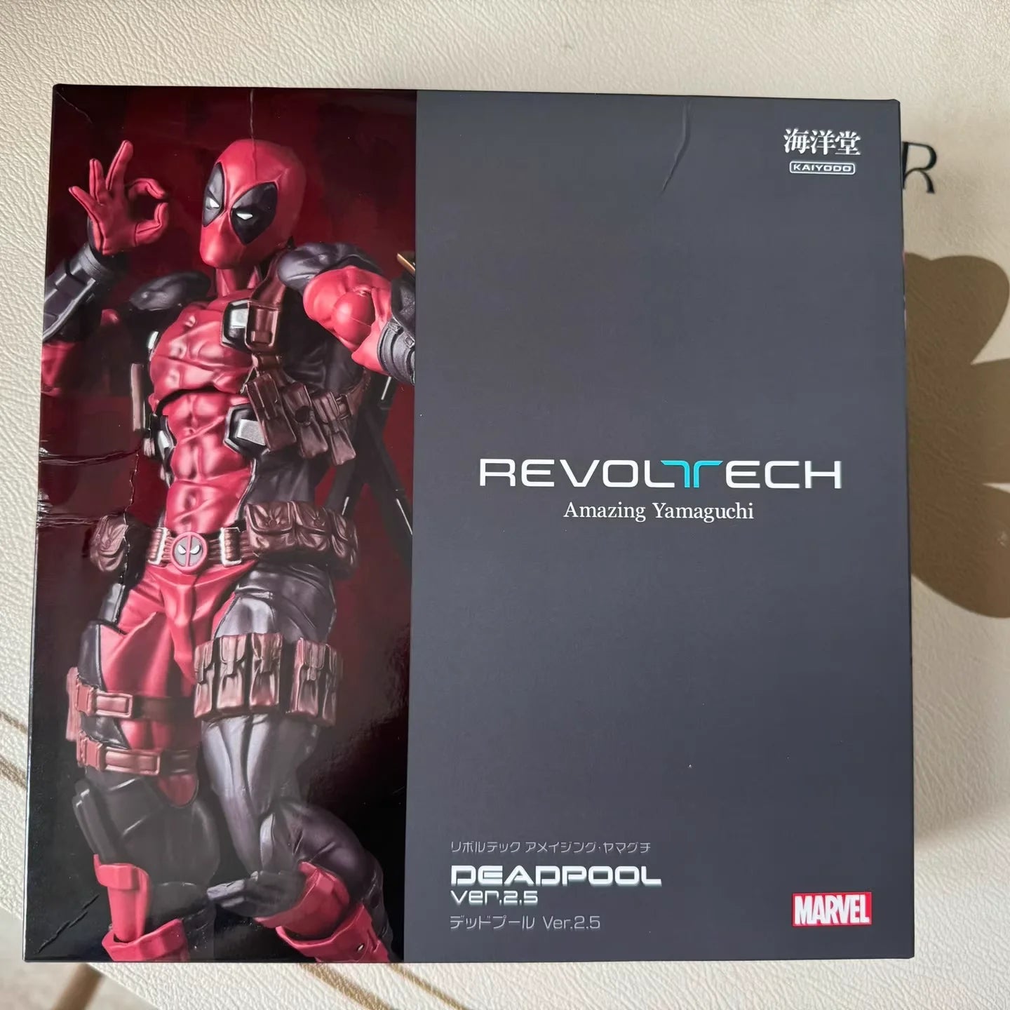 In Stock Originate KAIYODO Deadpool 2.5 Revoltech AMAZING YAMAGUCHI Wade Winston Wilson Action Figures Model Toys grey Deadpool