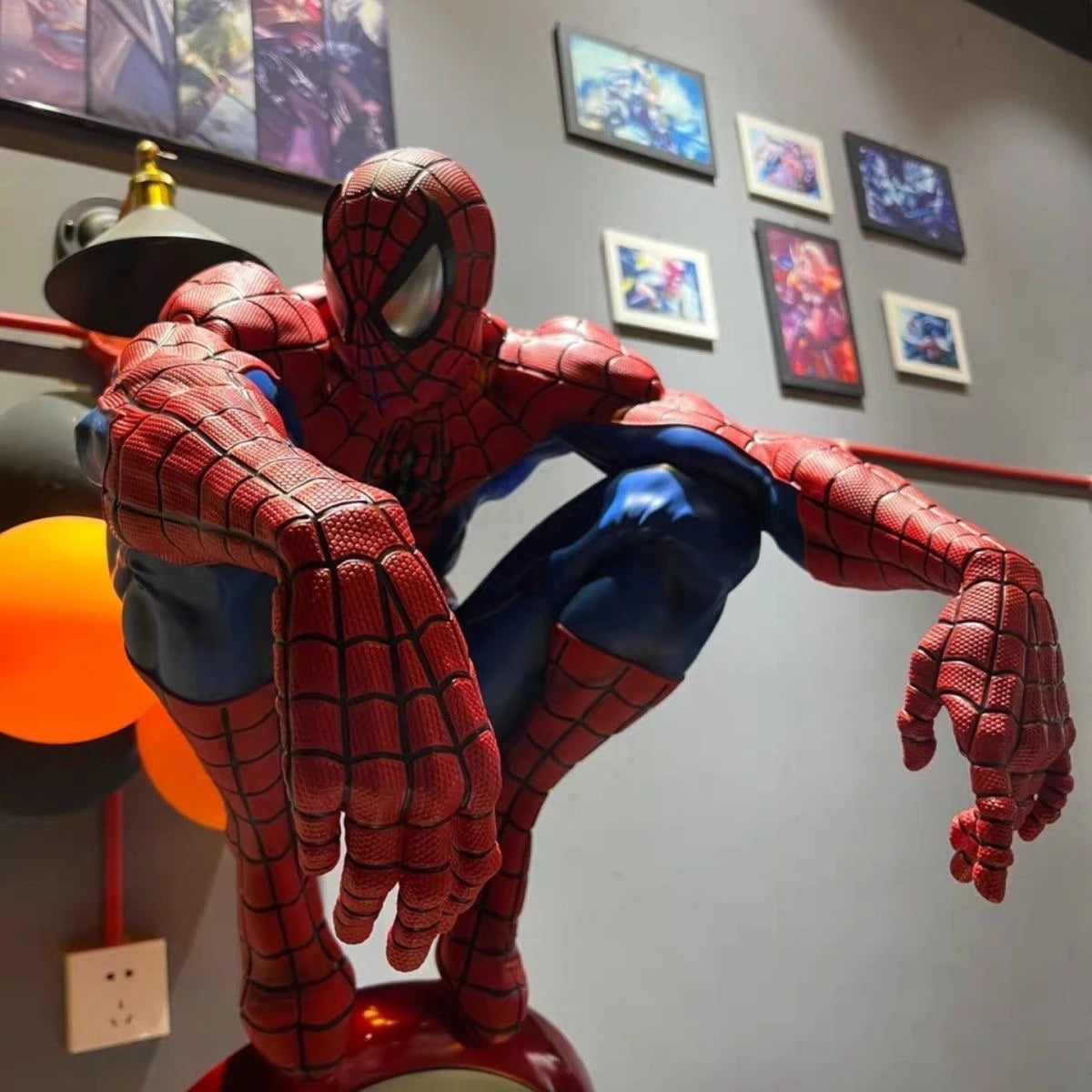 Classic Red Blue Spiderman Resin Statue Birthday Gift Friend Collectible Action Figure Toy Poseidon Design Unique Collectibles