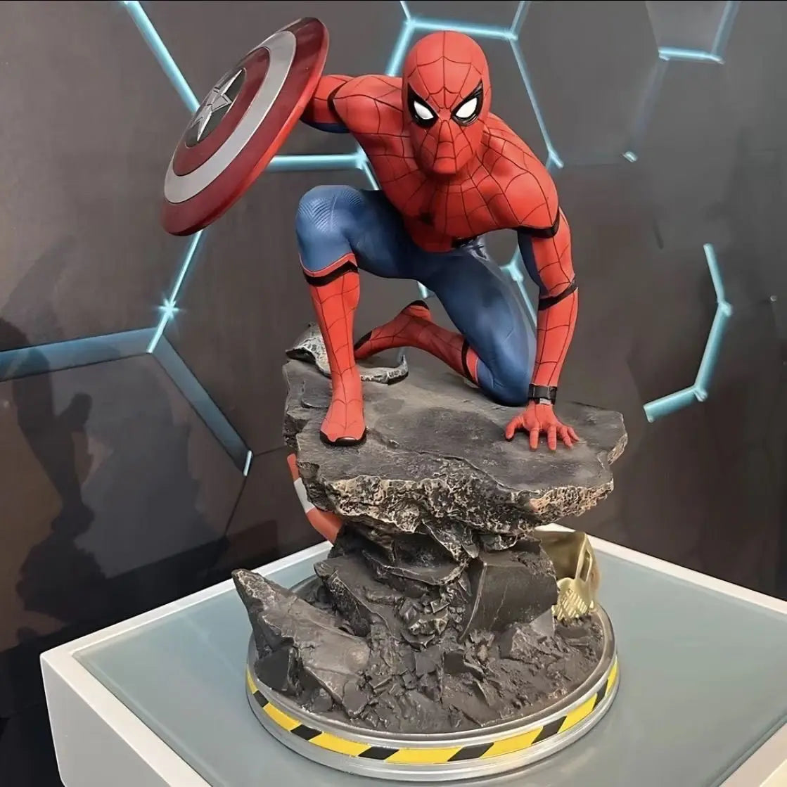 Marvel Studio Spider-Man The Avengers 15.74Inch/40cmGuardian Can Move GK Shield figure Battle Posture ornament Model Toys Gifts