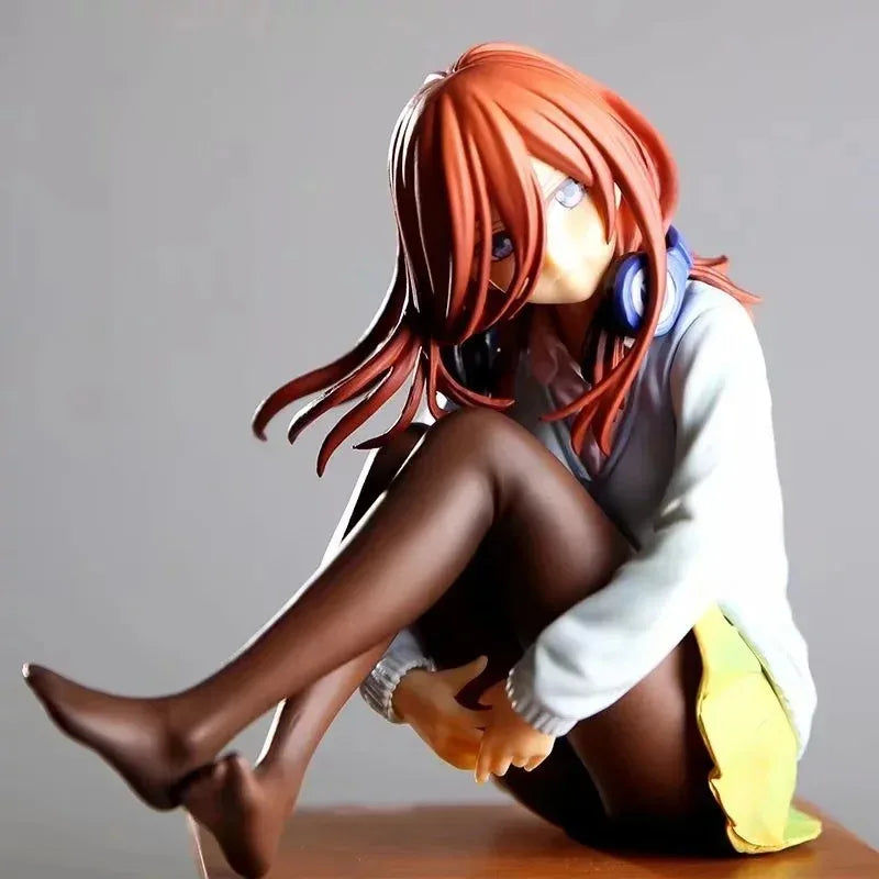 Anime The Quintessential Quintuplets Miku Nakano 1/8 Scale PVC Action Figure Anime Figure Model Toys Collection Doll Gift