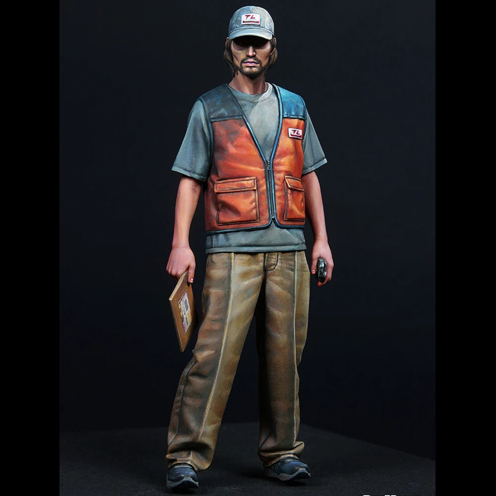1/24 Delivery driver "Hank", Resin Model figure soldier, Military themes, Unassembled and unpainted kit