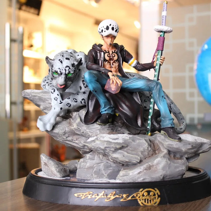 Голям размер Аниме One Piece Trafalgar Law Battle Ver. GK PVC екшън фигурка статуя колекционерски модел детски играчки кукла 30 см
