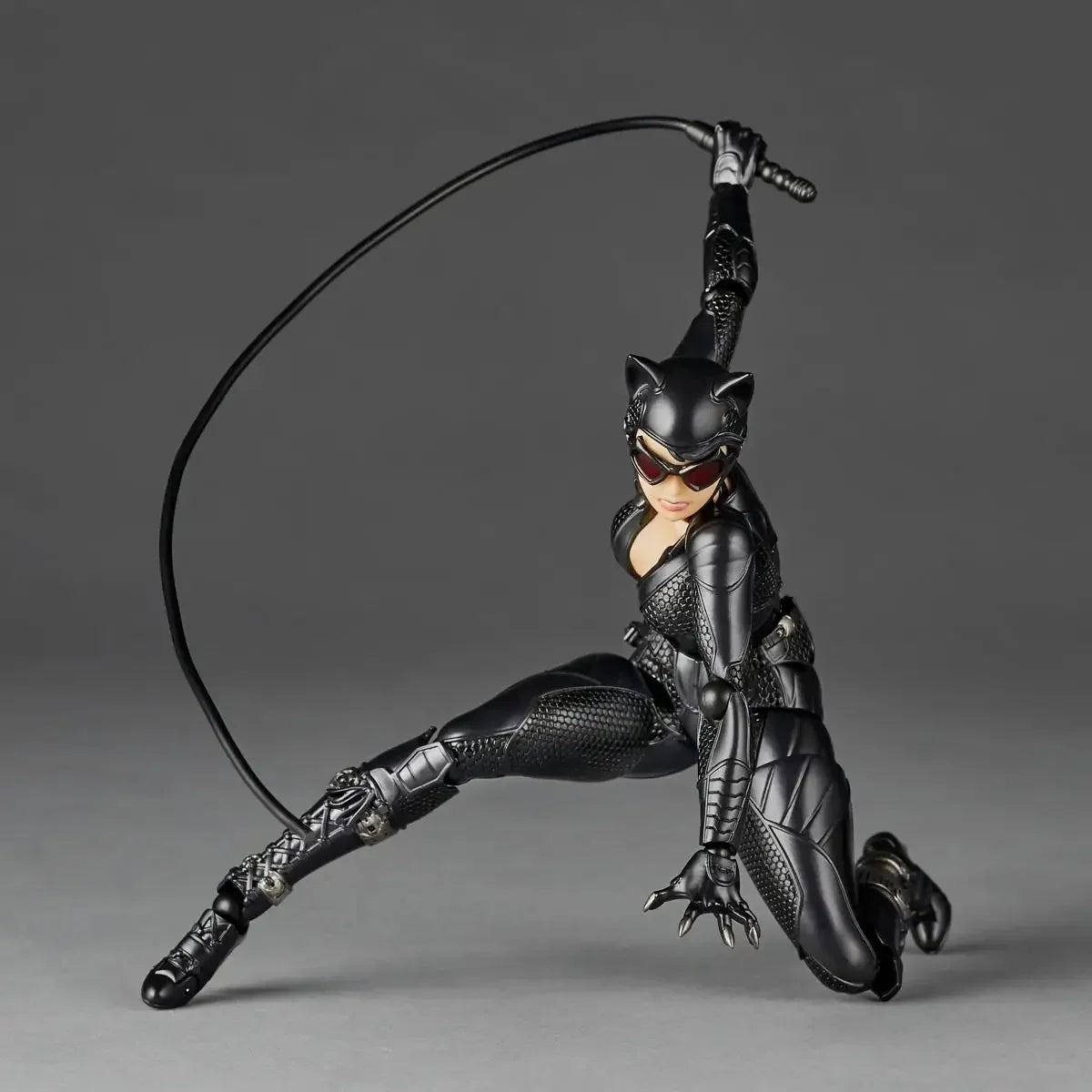 In Stock 100% Original Kaiyodo Revoltech Incrível Yamaguchi Catwoman Figuras De Ação Modelo Brinquedos Coleção Figura Em Estoque