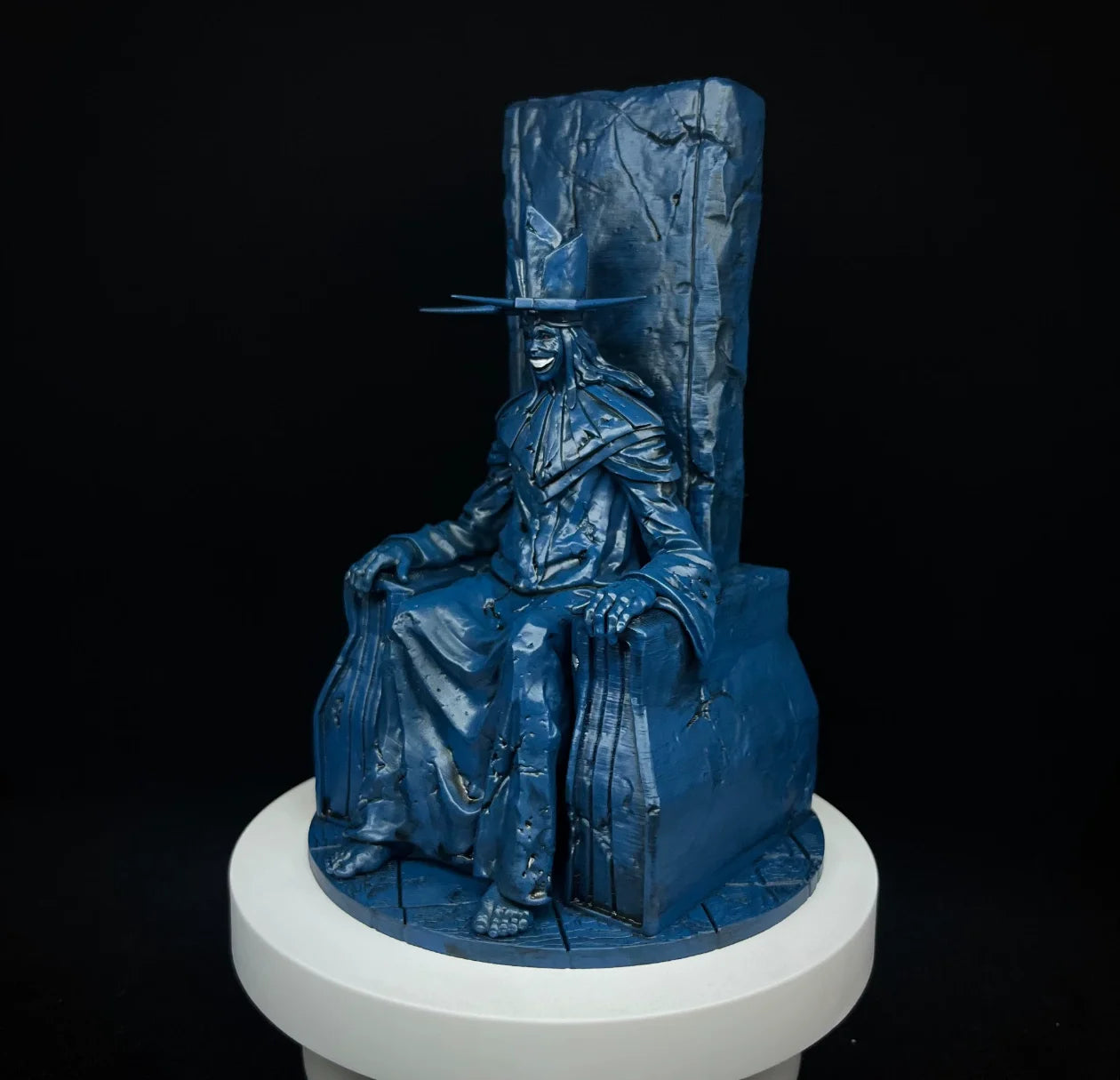 Solo Leveling: Giant God Statue Throne Sculpture Customizable Height Collectible Resin Model