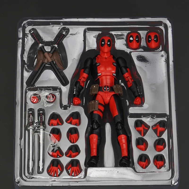 Hot 16cm Anime Deadpool Mafex 082 X-Men Action Figures Comic Version Collectable Model Doll Cool Boys Birthday Gifts