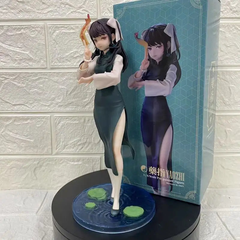 Anime-Figuren Xiangxi Little Sister 2d Cheongsam Battle Loli Figur 24,5 cm PVC-Actionfigur Desktop-Ornament Sammlerspielzeug