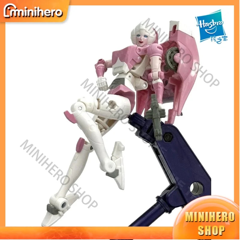 In Stock Original Hasbro Studio Series SS-86 Big Movie 16 Arcee Class D Transformation Action Figure Articulated Collectible
