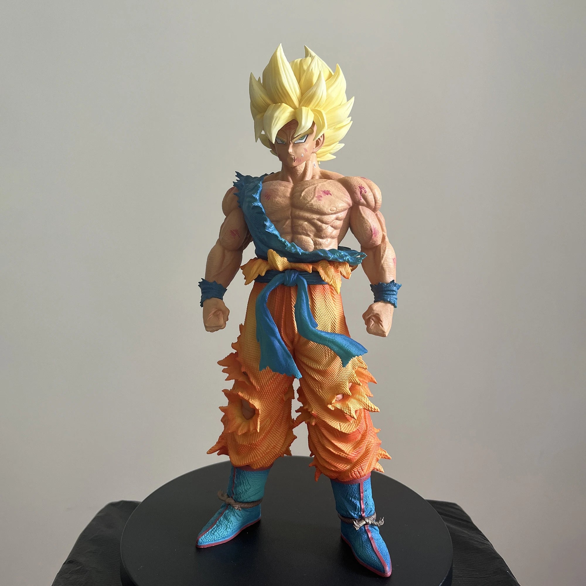28cm Dragon Ball Anime  Son Goku Character Goku Super Saiyan 1 Action Figure PVC Model Statue Desktop Decoration Collection Toy