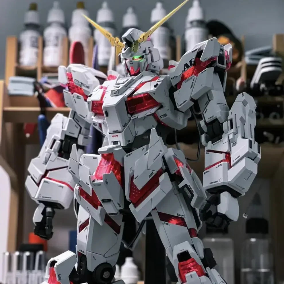 Bandai Super Handsome Gundam Destiny Mech model Armored Unicorn Assembly boy to collect birthday presents