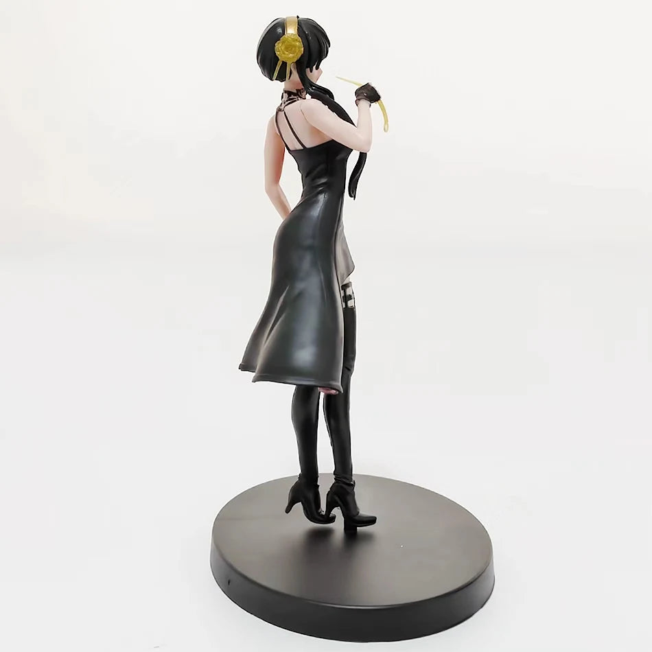 SPY×FAMILY Anime Figure Kawai Anya Forger Yor Forger Action Figures Standing Figurine Collectible Model Doll Toys Christmas gift