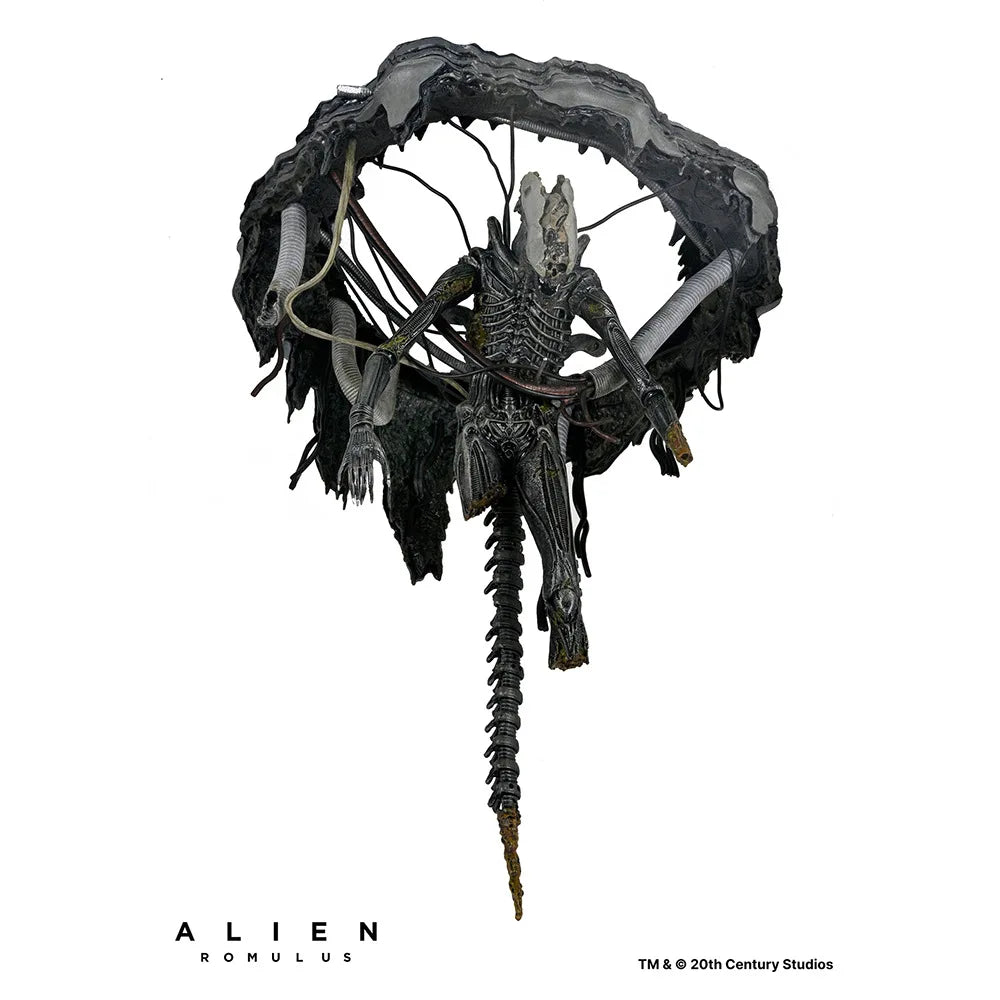 NECA 51743 Toys Alien: Romulus Action Figure Deluxe Suspended Lab Xenomorph XX121 Original Anime Collection Doll Decoration