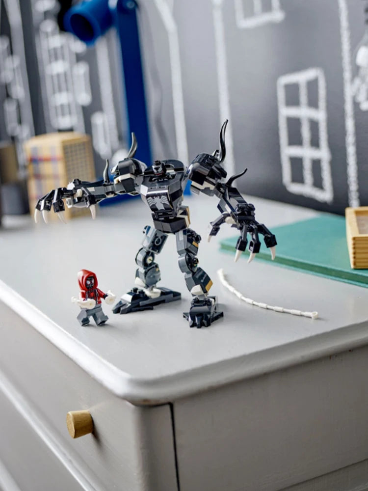 LEGO 76276 Marvel Venom Mech Armor vs. Miles Morales, Posable Action for Kids, Marvel Building Set with Minifigures