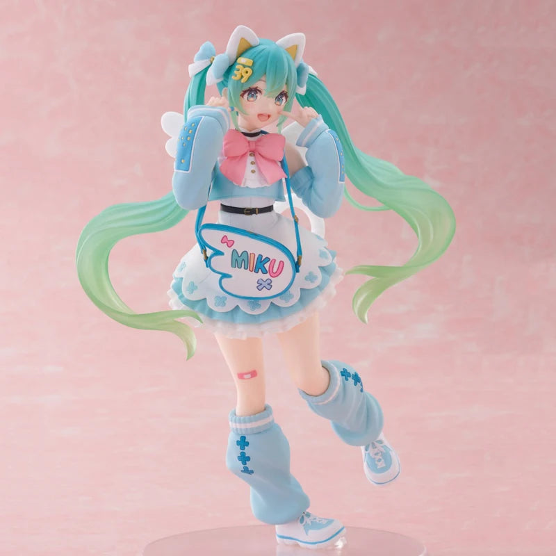 Original TAiTO Hatsune Miku Fashion Doll Creative Fashion Fancy Anime Figure PVC 18CM Collectible Model Statuette Ornament Gift
