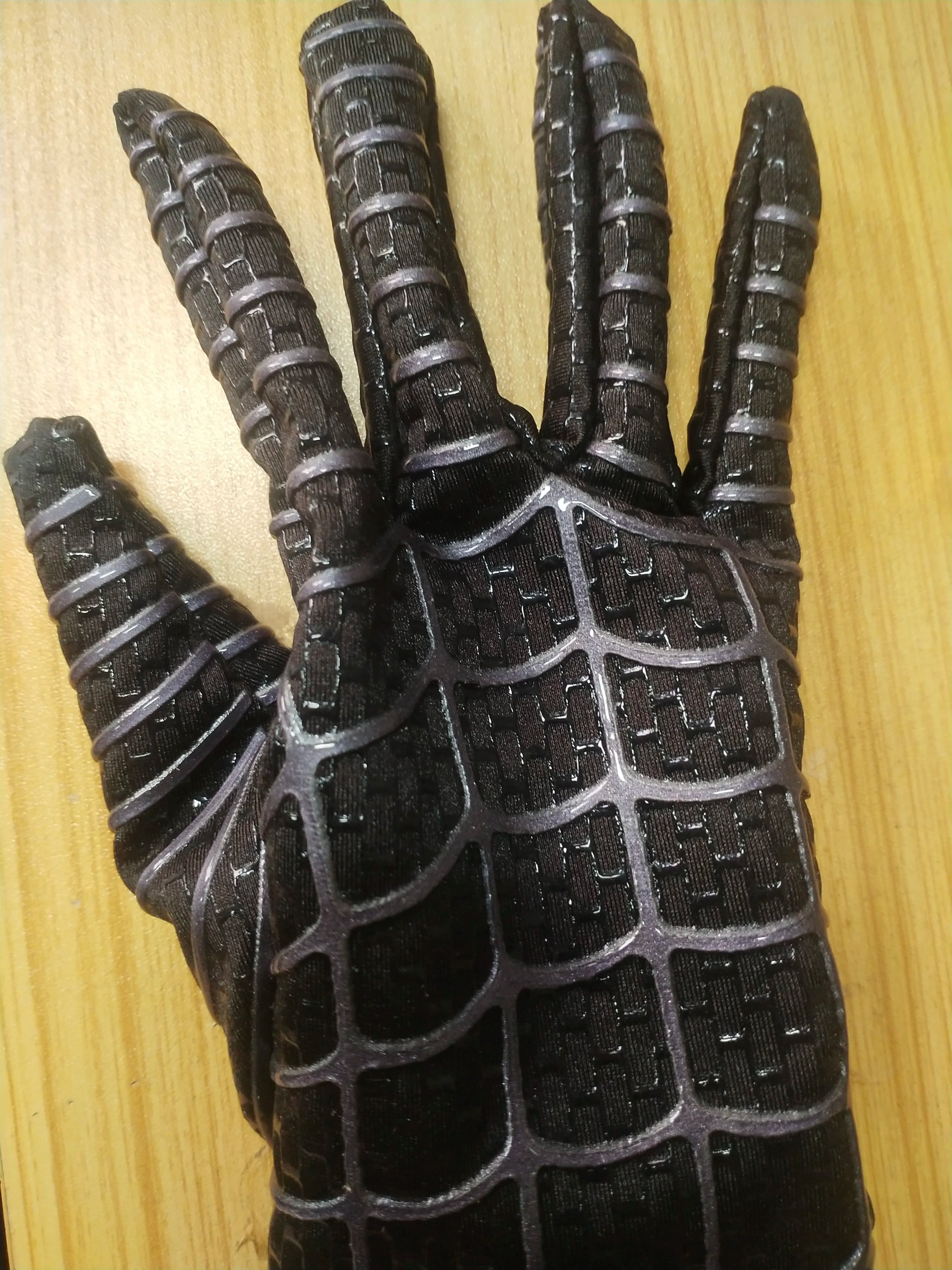Black Toby Spiderman 3 Gloves Venom Screen Printed Glove Costume Accessories Cosplay Prop 3D Webs Patterns Halloween Cos Mittens