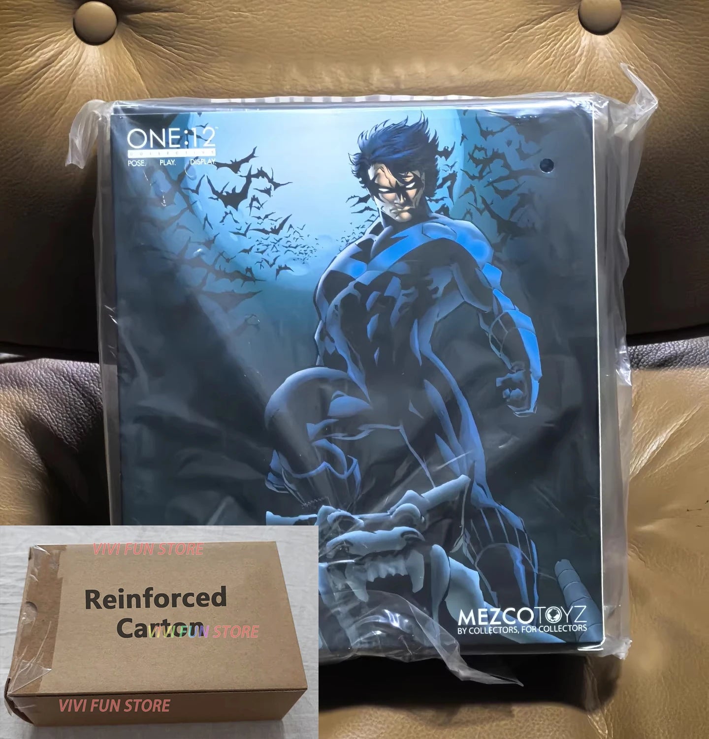 In Stock Mezco Toys One:12 Nightwing Robin Dick Grayson Movability Model Toys Collection Cartoon