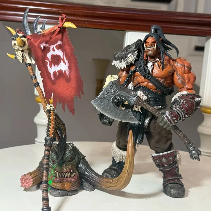 В наличност Hero Toys Wow Grommash Hellscream Tribal War Song Great Chieftain Orc Warrior 1:10 играчка екшън фигурка подарък за рожден ден