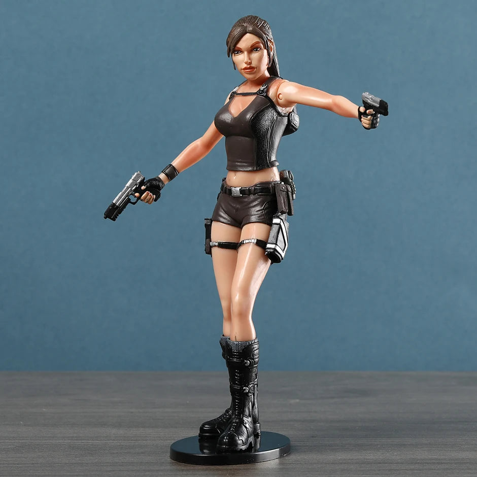 NECA Tomb Raider Underworld Lara Croft PVC Action Figure 7" 18CM New in Box