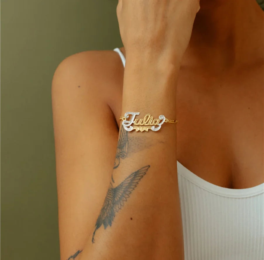 Customized Bracelets Name With Heart Two-Color Literal Bracelet 18K Gold-plated Stainless Steel Personalized Bracelet For Women