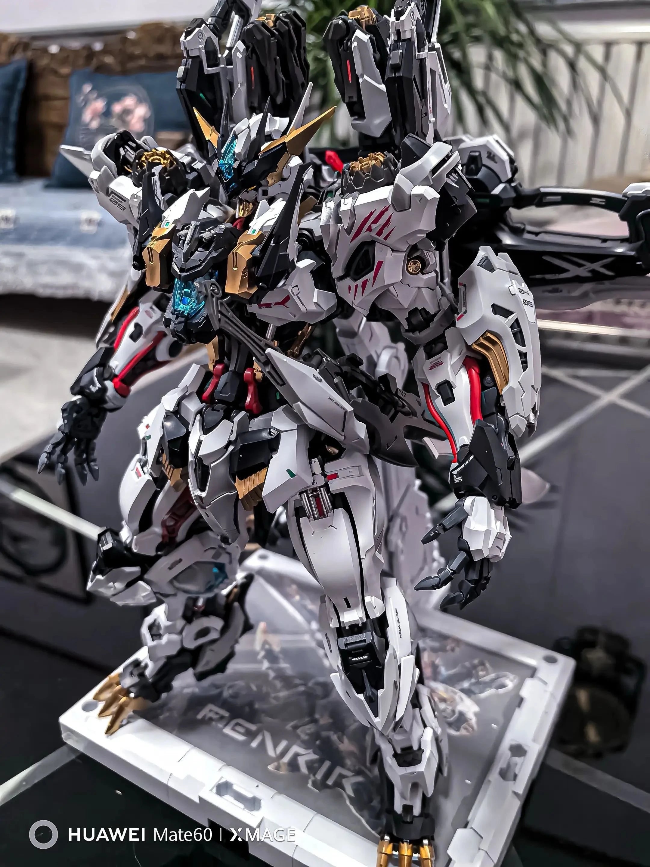 In Era+ Infinite Series Fenrir 1/72 Scale Plastic Model Kit, Original Mecha Collectible Building Model