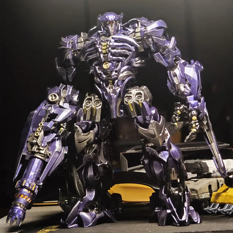 BAIWEI Neues 18CM Transformationsspielzeug Film 7 Roboterauto Militärmodell SS56 Actionfiguren Klassisches Kindergeschenk TW-1028