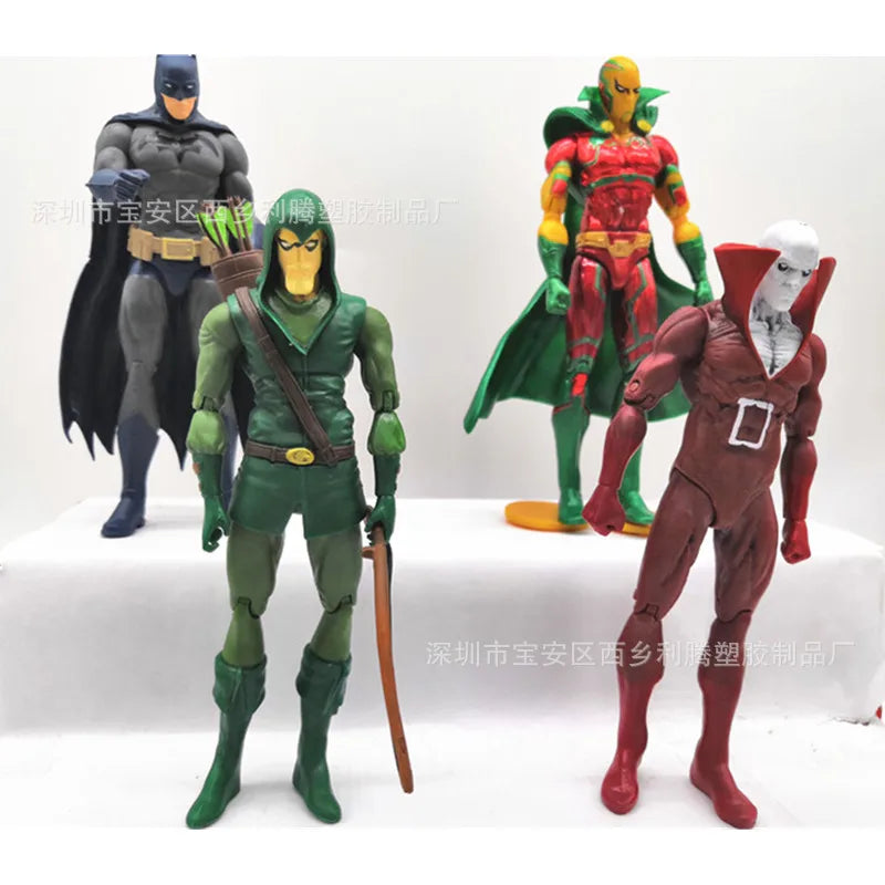 4er-Set Hot Toys DC Heldenpuppen Batman, Superman, Wonder Woman, Victor Stone Anime-Figuren zum Sammeln, Dekorieren und Verschenken