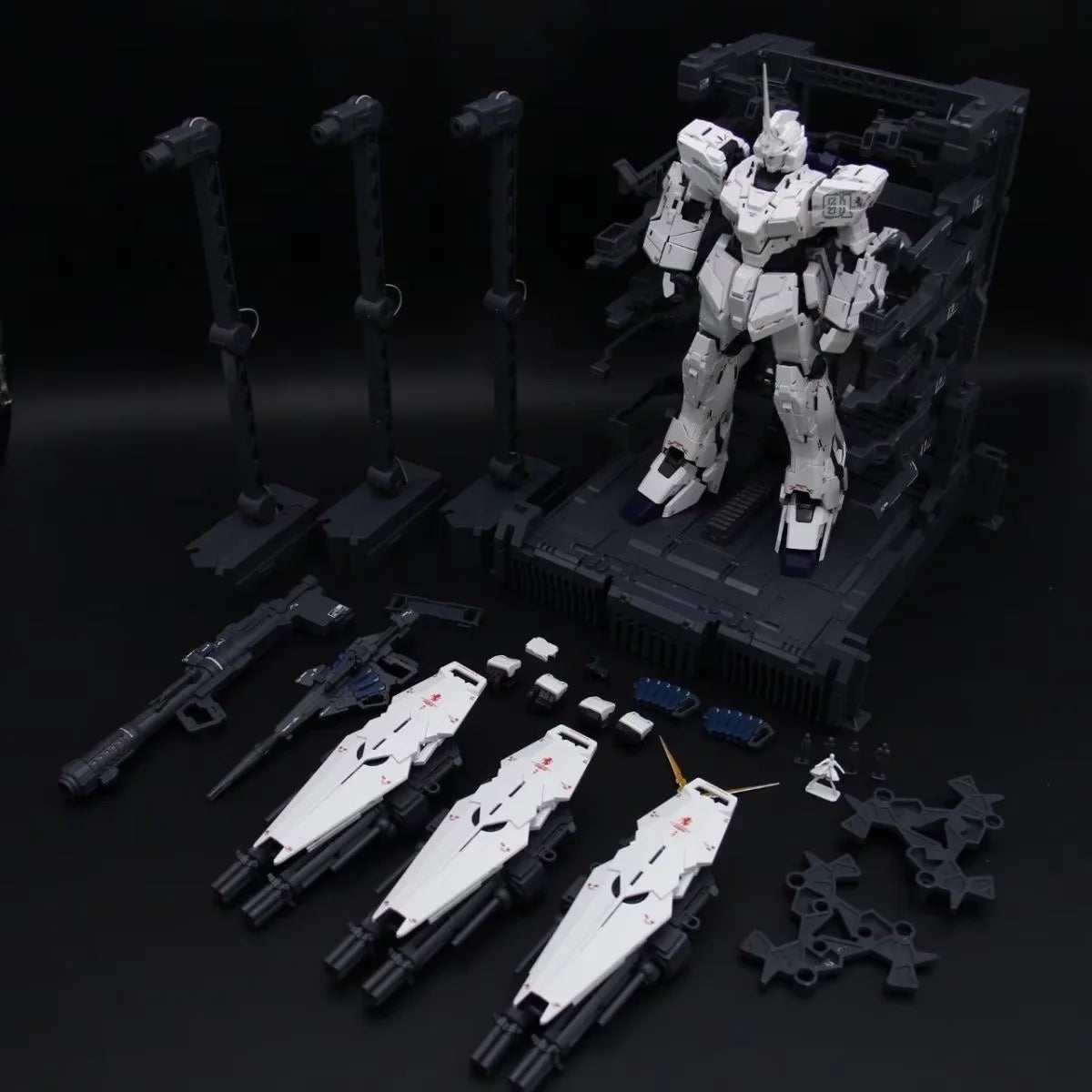 SS Model 2201 KO MGEX Unicorn Fighter Revised Version Action Figure 1/100 Assembly Model Kit Room Decor Birthday Gift