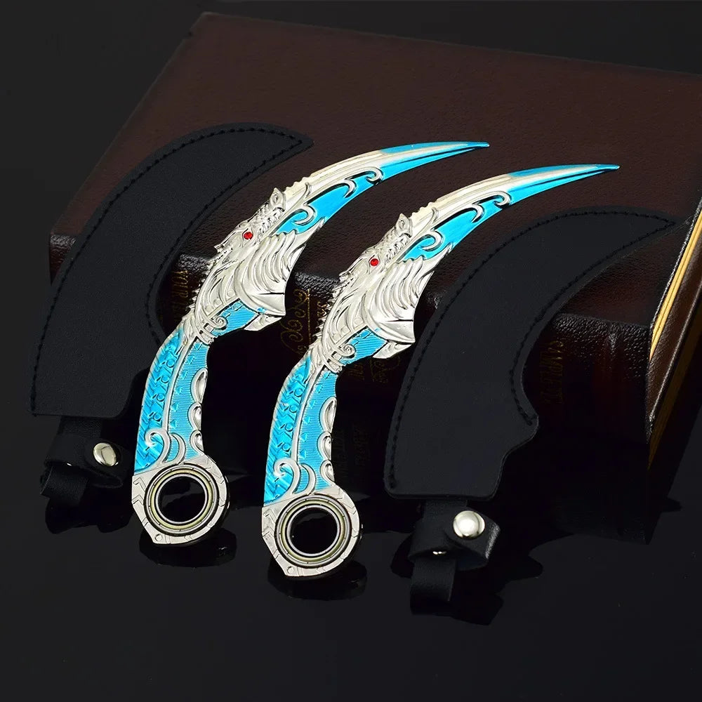 17CM Karambit Игра Живот и смърт Периферна Тъмна Луна Двойни Шипове Метален Модел Безопасност Мили Тери Влак Нож Играчки Меч Момче Подарък