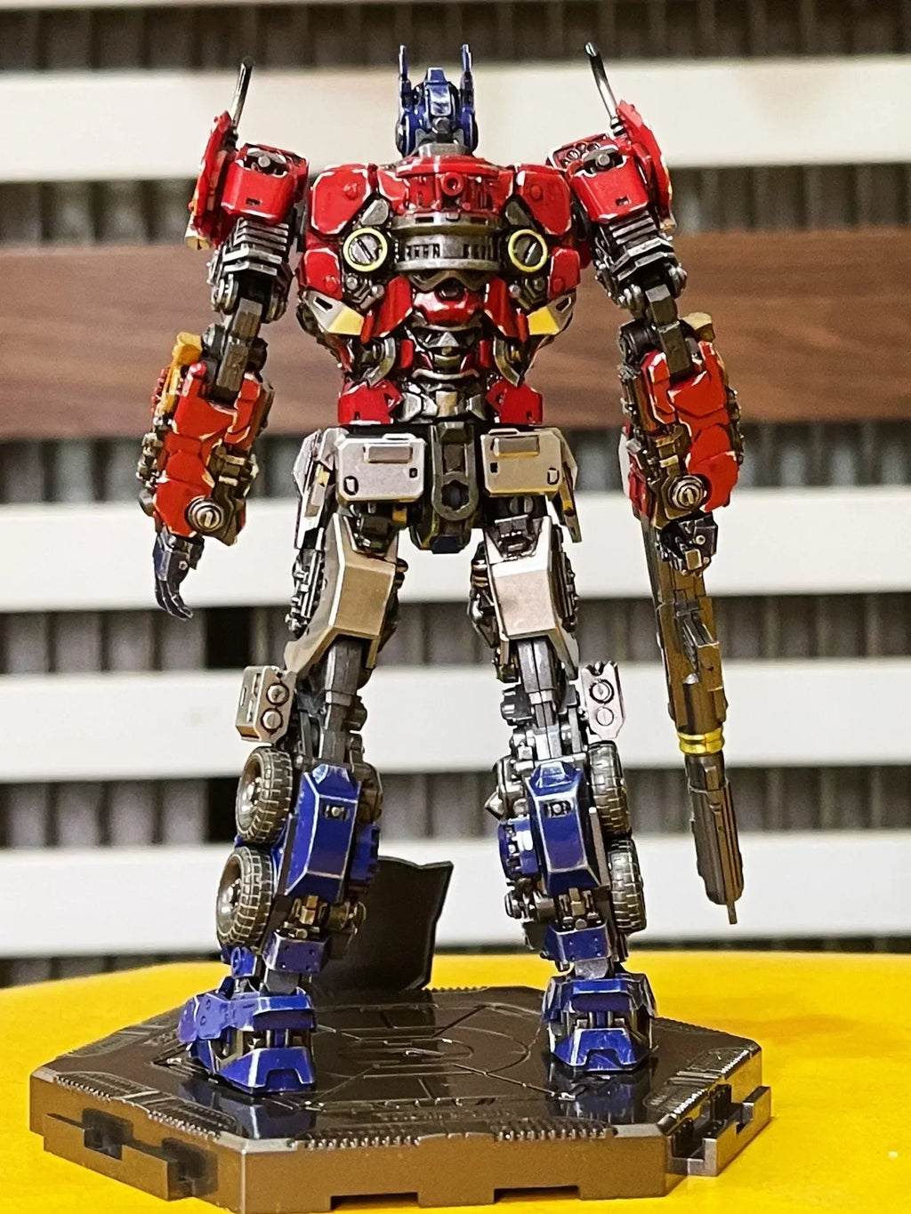 In Stock Trumpeter Smart Kit SK09 OP Glue-free Movable Assembly Model Car Robot Action Figures Transformation Toys Autobots Gift
