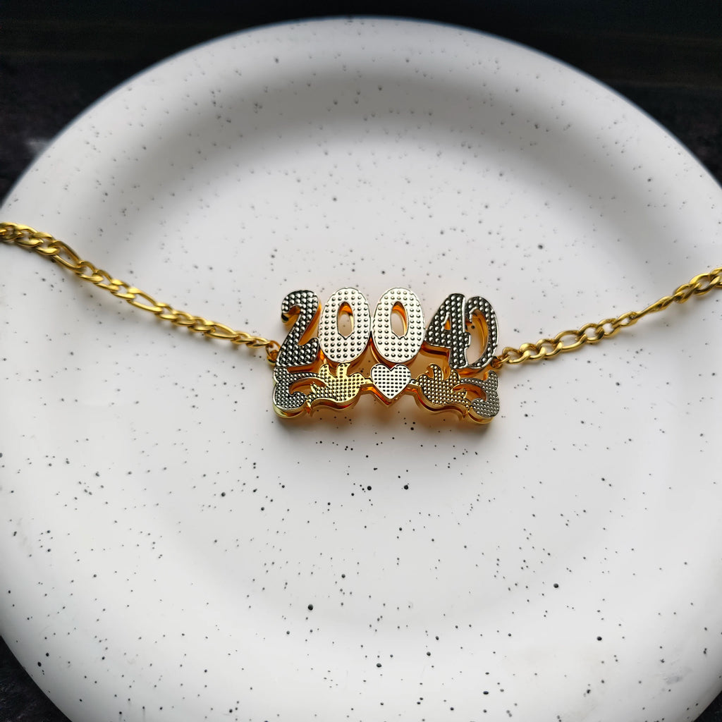 DHQH Personalisiertes Namensarmband mit zweilagigem Namensschild, personalisiertes Buchstaben-3D-Namensschild-Armband, Valentinstags-Souvenir für Sie