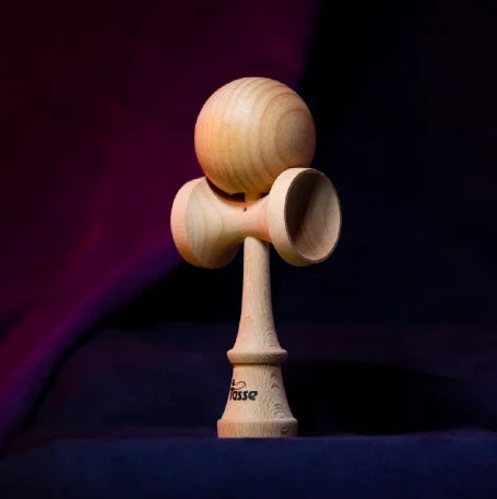 Kendama Tasse Schwert Jade Tasse TA Serie Profi Anfänger Schwertball Spielzeug für Anfänger Jonglierspiel im Freien Sportball
