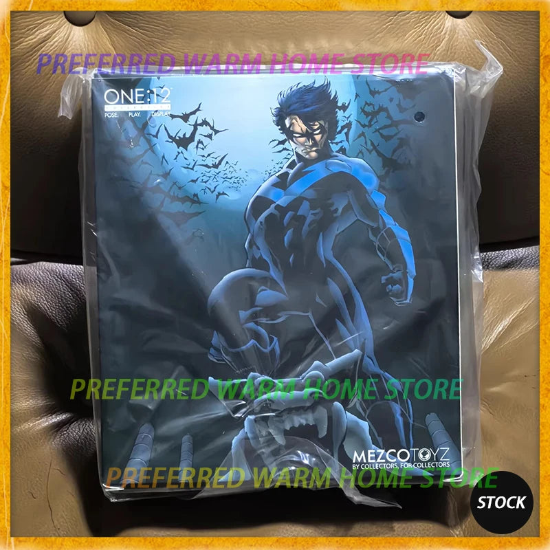 In Stock Mezco Toys One:12 Nightwing Robin Dick Grayson Movability Model Toys Collection Cartoon