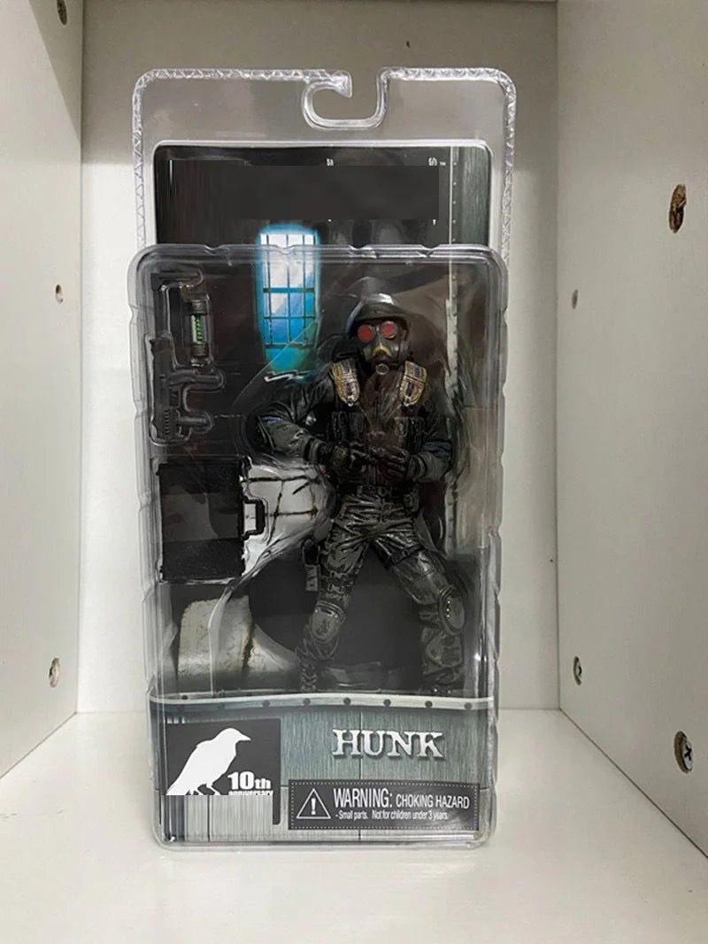NECA Redfield Hunk Zombie Action Figure With Dog Licker And Walker Chris Redfield Hunk Action Figure Model Toys 18cm