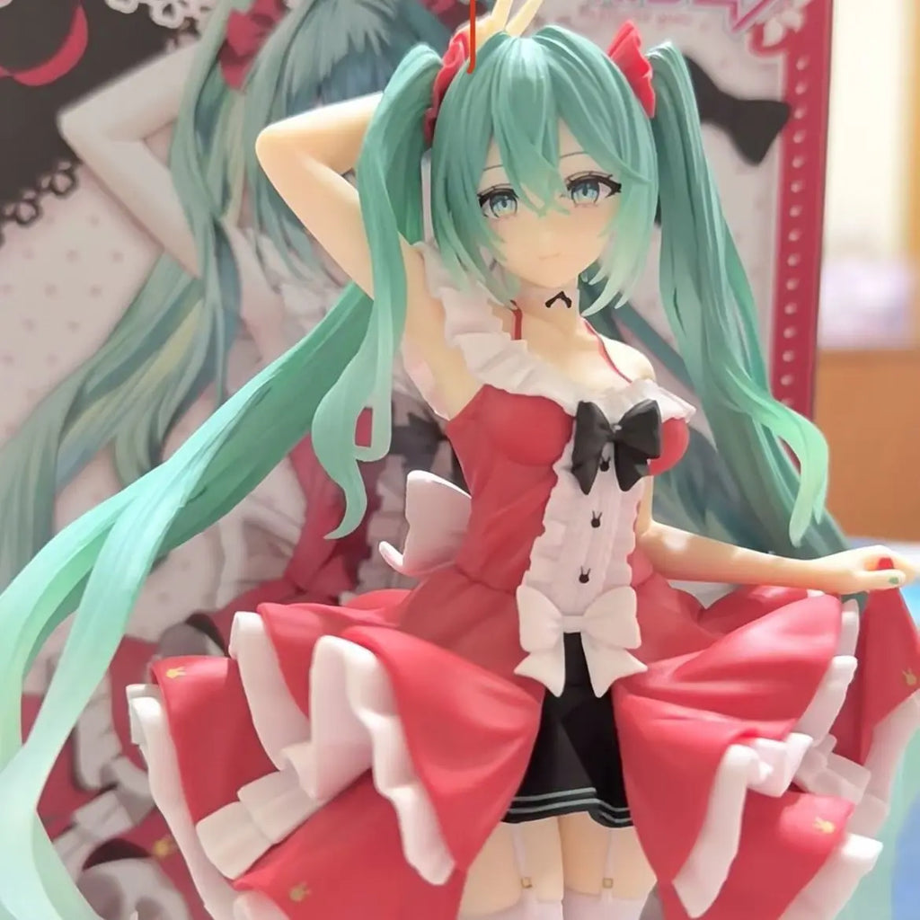 The Hatsune Miku Lolita Figure Fashion Anime Miku Collection Action Figurine Kawaii Cute Model Desktop Ornaments Toy