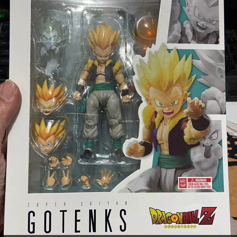 New Anime Dragon Ball Super Saiyan FullPower Goku Frieza Articulated Action Figures With Swappable Heads Model Gifts Collectible