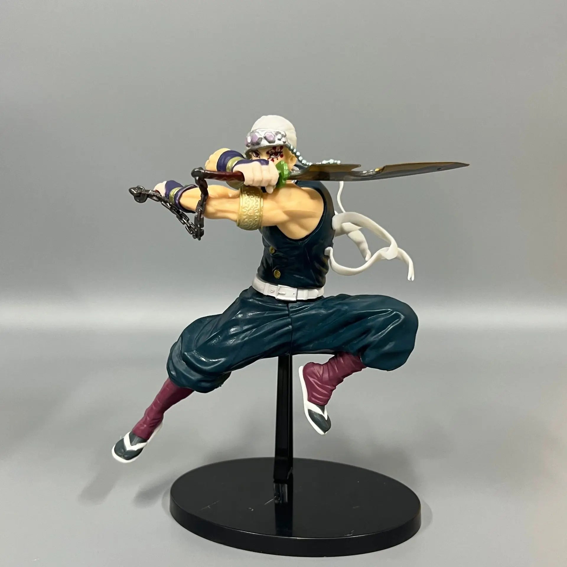 Toy figures, original toys, demon slayers, anime statues, gifts, cool desktop small ornaments, birthday gifts