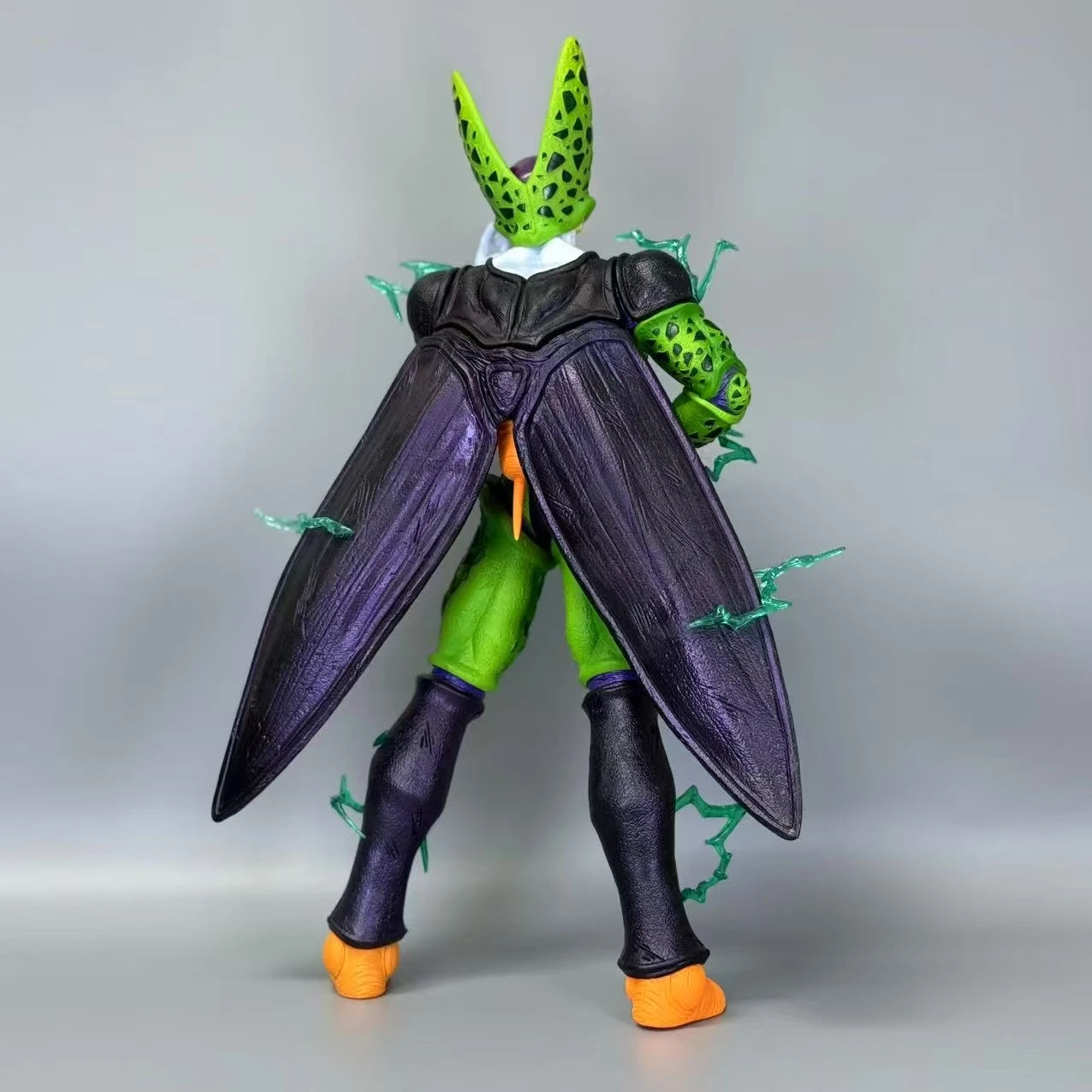 35cm/13.78inch Dragon Ball Z Perfect Cell Figure Cell Figurine Action Figures Pvc Statue Collection Model Toys Gift