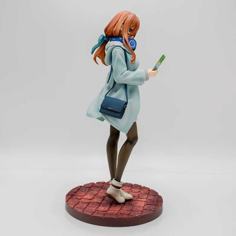 26cm The Quintessential Quintuplets Anime Girl Figure Miku Nakano Action Figure Ichika/Nino Nakano Figurine Model Doll Toys Gift