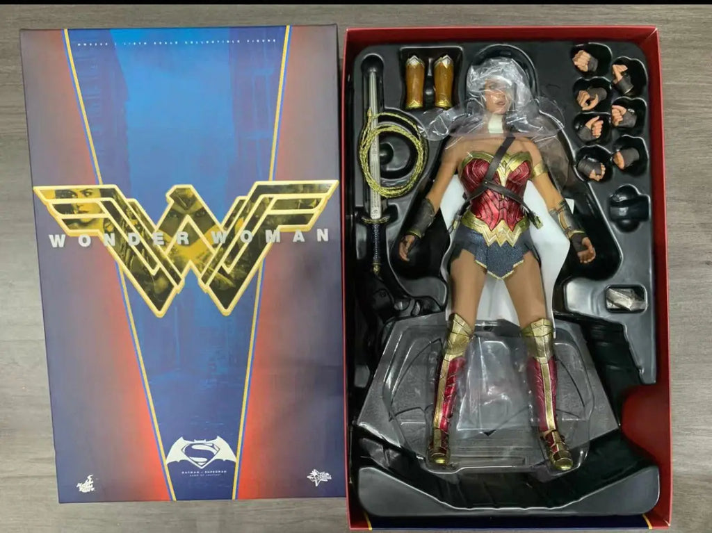 100% Original HOTTOYS HT MMS359 BVS WONDER WOMAN In Stock Anime Collection Figures Model Toys