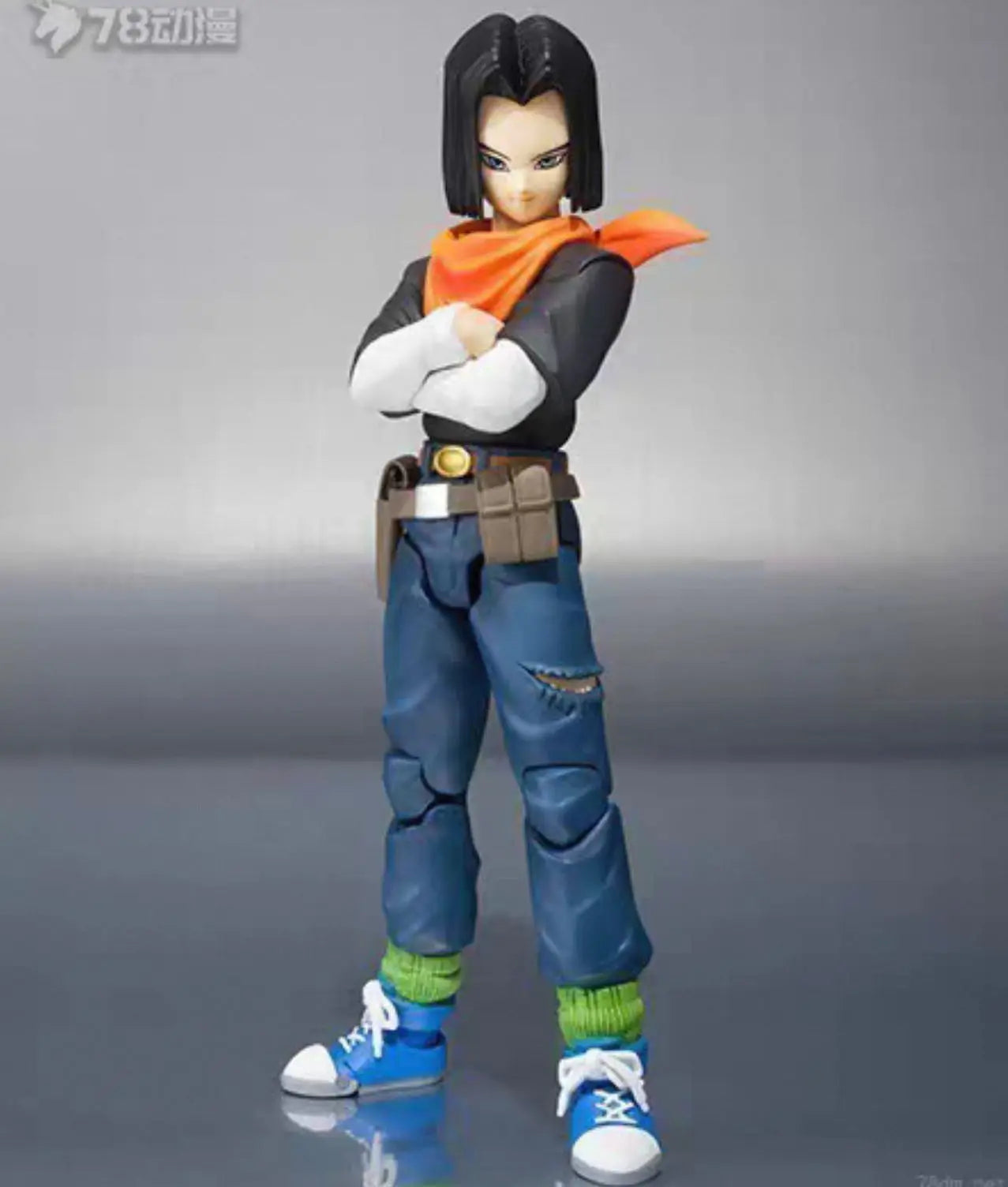 In Stock Bandai S H Figuarts Original Dragon Ball Android 17 Doll Brand New Boxed Action Figure Anime Characters Model Garage