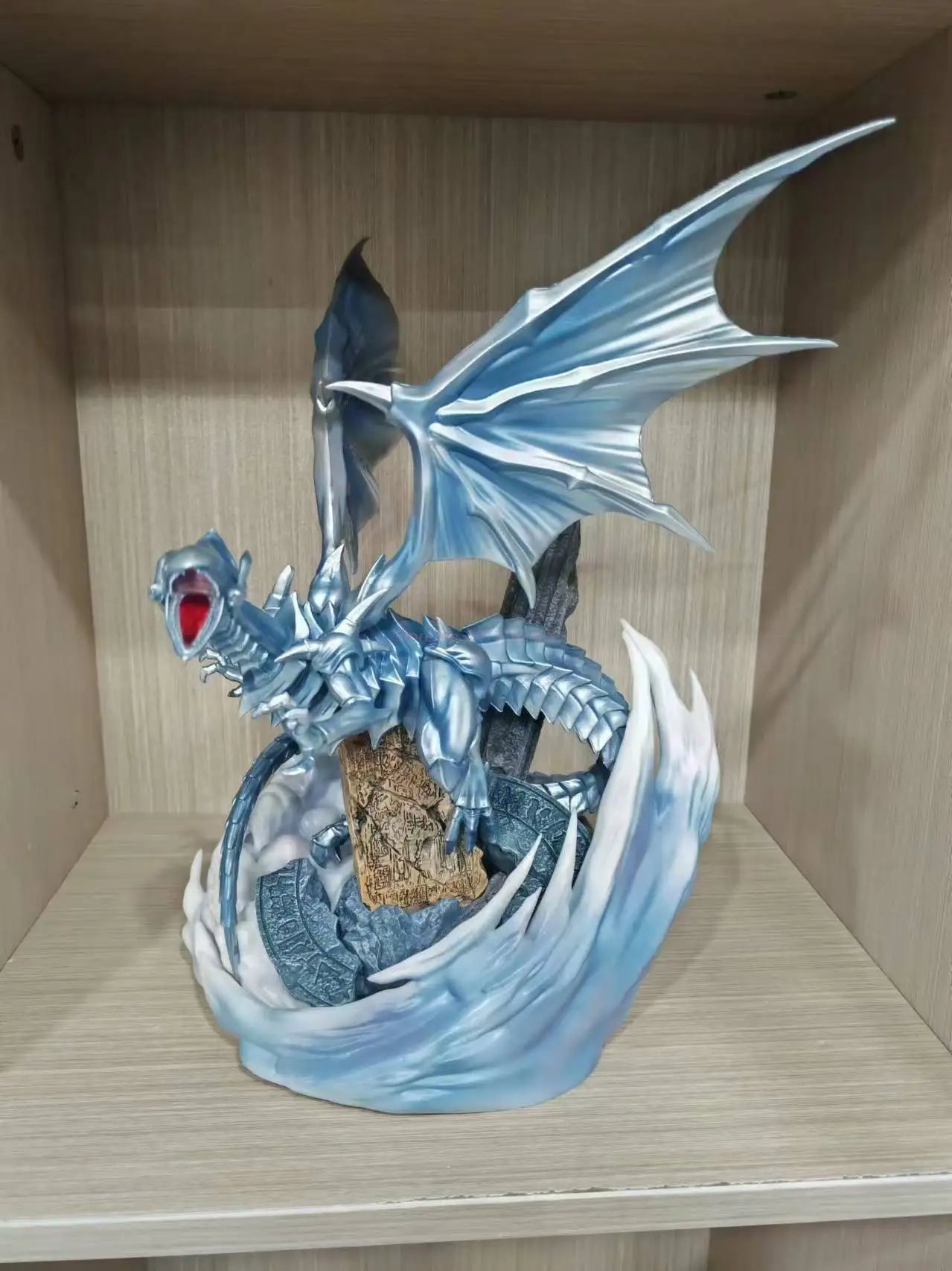 25CM Blue-Eyes White Dragon Anime Figure Luminate Yu-Gi-Oh Figure Pvc Statue Model High Quality Collections Desk Decor Toys Gift