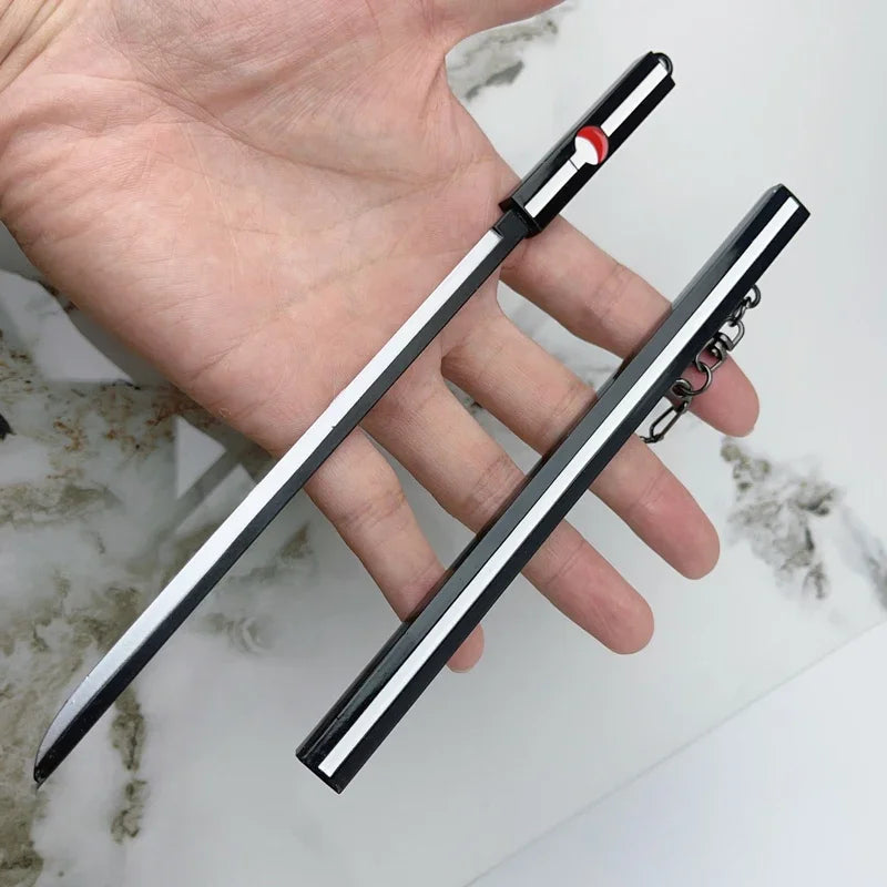 22 см (8,66 инча) аниме периферни устройства Учиха Саске миниатюрен Кусанаги но Цуруги цинкова сплав метални модели играчки за занаяти меч с калъф