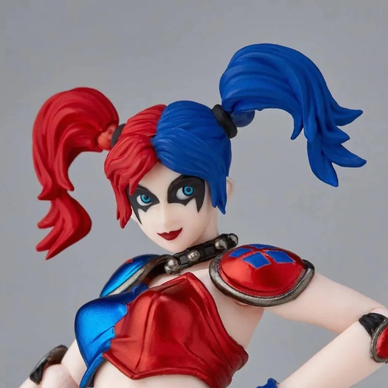 Kaiyodo Genuine Revoltech AMAZING YAMAGUCHI Series Batman Harley Quinn Comics Red Blue Double Ponytail Action Figures Model Toys