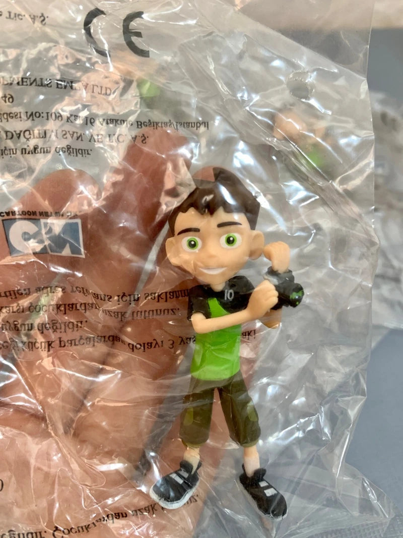 Ben 10 Mini Figure Boy Ben Toys Ornament Cake Decoration Figurine Miniature Collection Prop