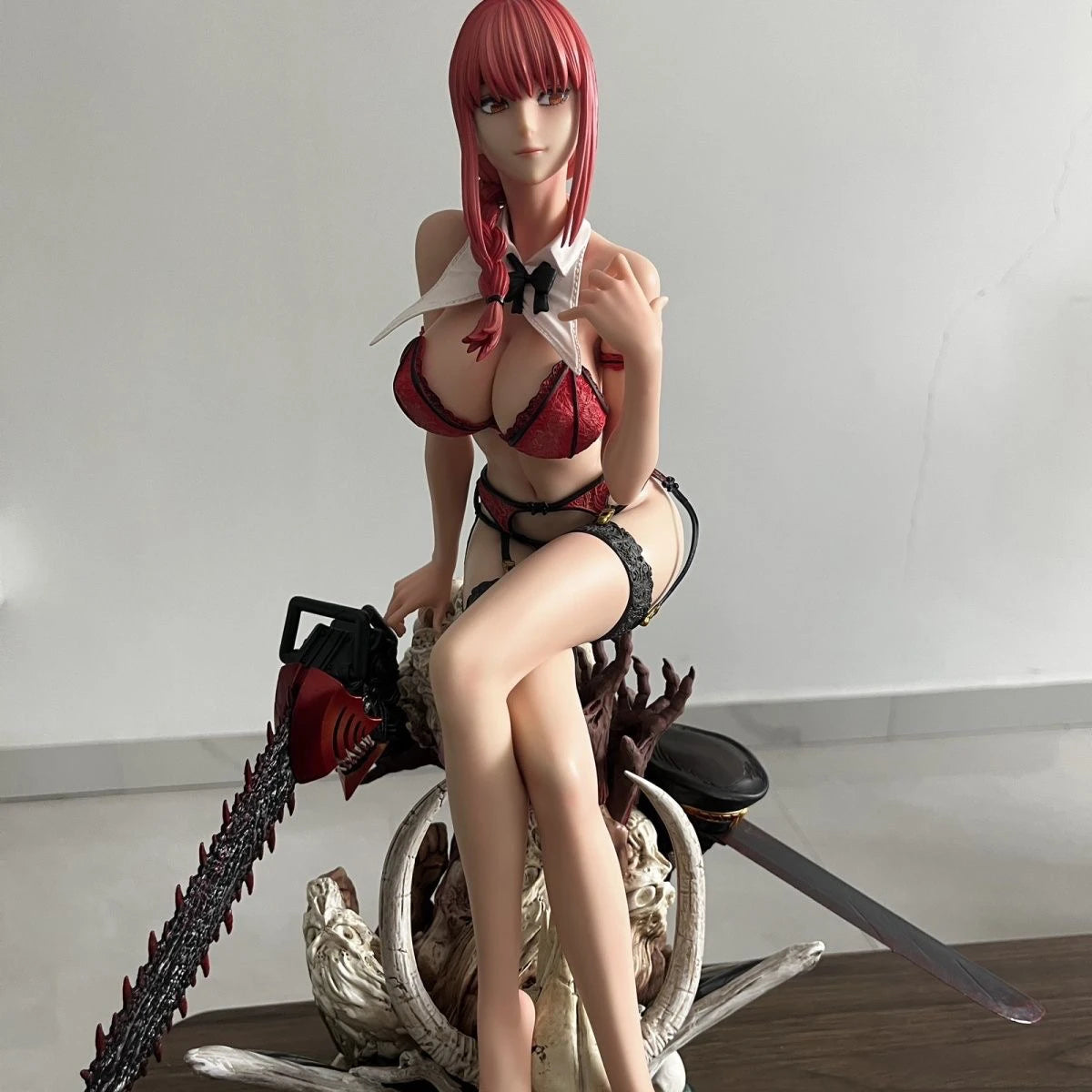 47 cm Chainsaw Man Makima Anime Girl PVC Actionfigur Serie Sammlerspielzeug Modell Puppe für Erwachsene Spiel Statue Weihnachtsgeschenke