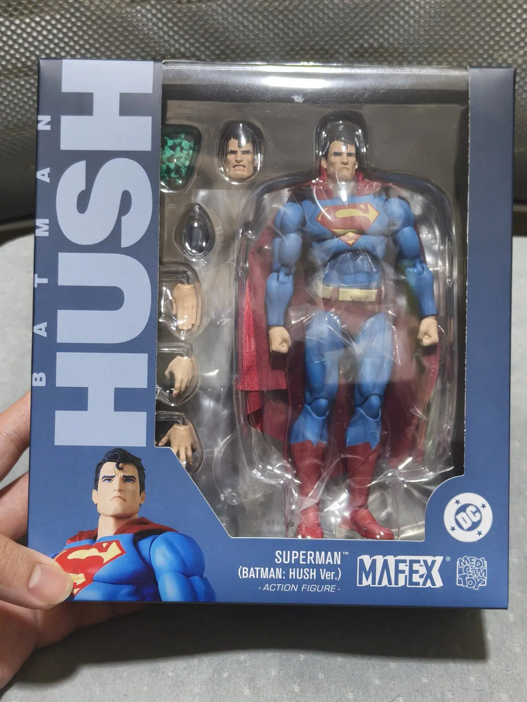 In Stock Medicom Toy MAFEX No.117 Superman Hush Ver. Action Figure DC Comics Batman Hush Collectible Model Toy Gifts
