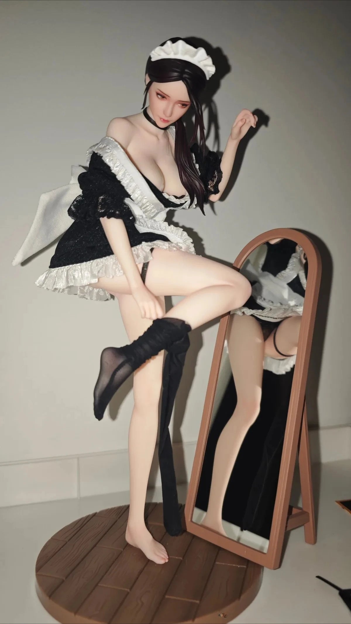New in Stock Original She Is Real Bearpanda × Lou LL 1/6 Maid Figure Ultra Realistic Beautiful Girl Model Toys Ornament