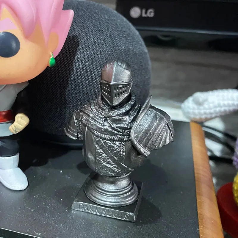 Dark Souls Solaire of Astora Figure Dark Souls Bust Statue Half-length Armor Scene Base Remake Action Figure Doll Toy Gifts