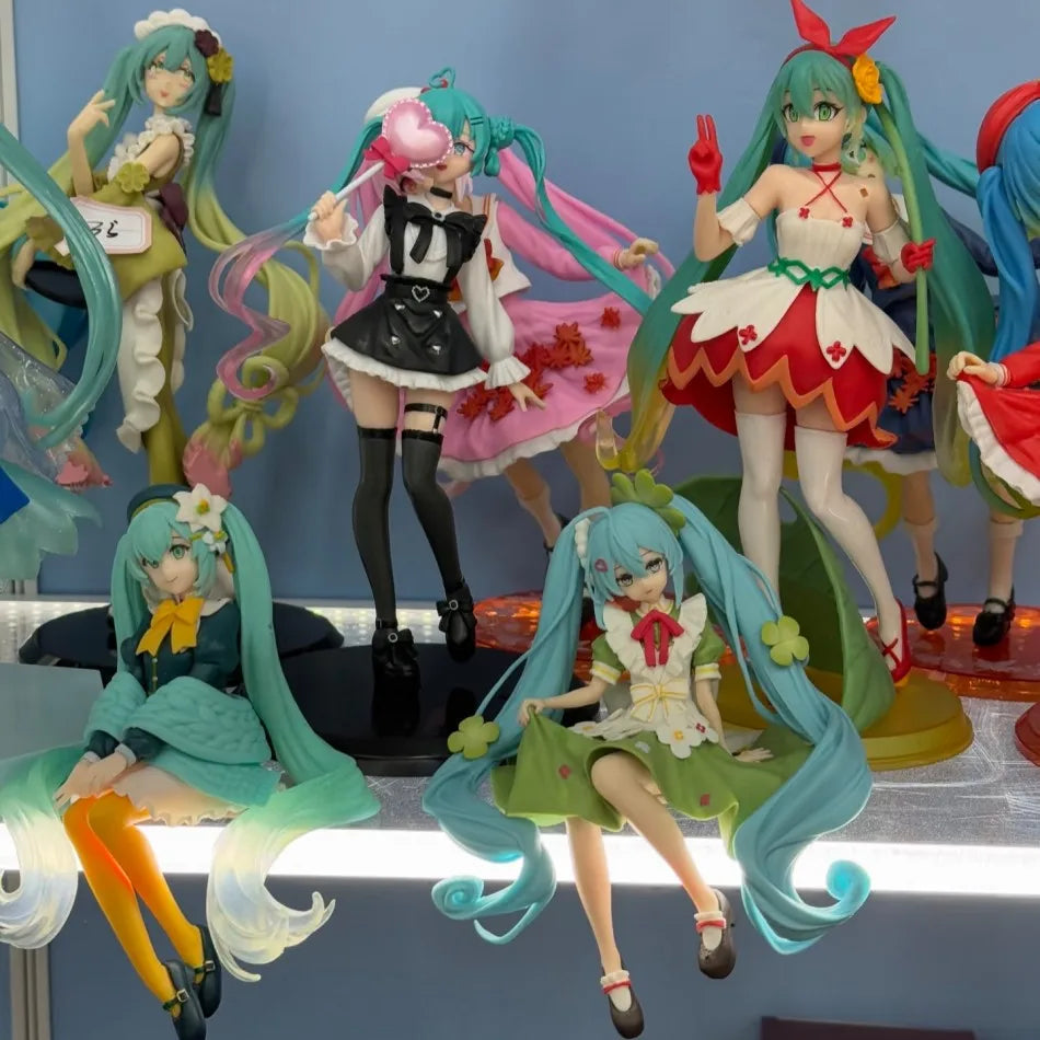 HOT Hatsune Miku Anime Figure Wonderland PVC Model Action Toy Thumbelina Ver. Desktop Decoration Dolls Ornaments Collection Gift