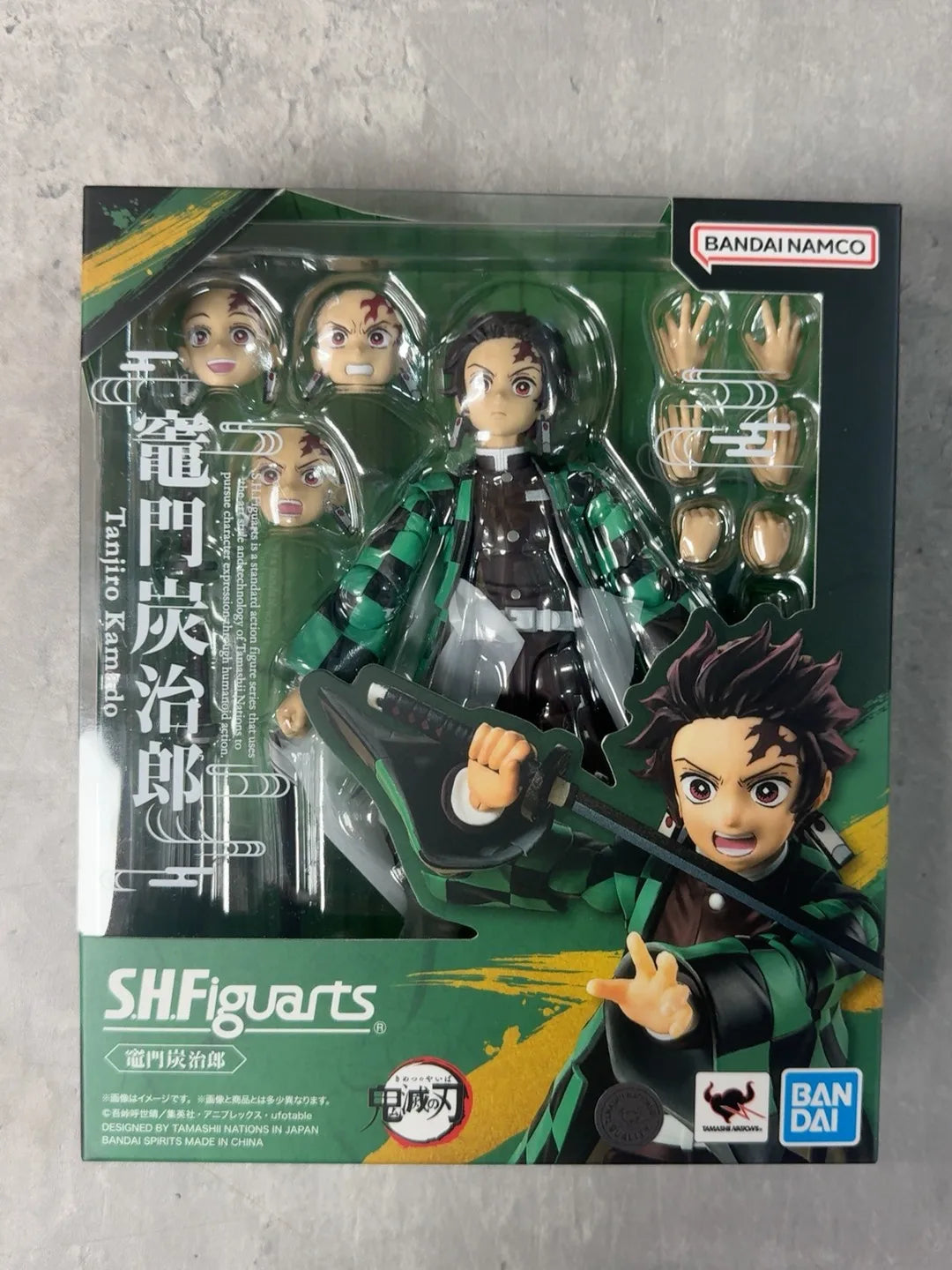 In stock Bandai Original Demon Slayer S.H.Figuarts Kamado Tanjirou About 14 cm Action Figures Collection Model Toy Gift