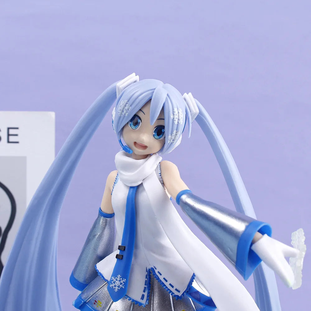 20CM Anime Hatsune Miku  Figure Anime Peripheral Collectible Models Decorative Decorations Children Kawaii Gift